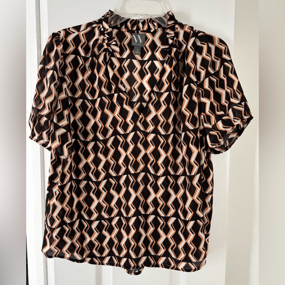 W by Worth Black and muted Gold Geometric Short Sleeve Blouse